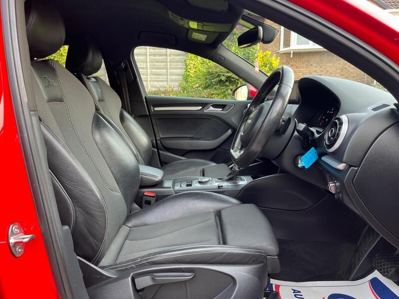 Audi MX65UCG
