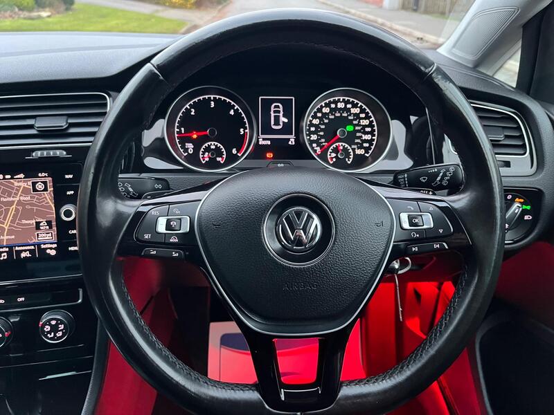 Volkswagen RO67WVU