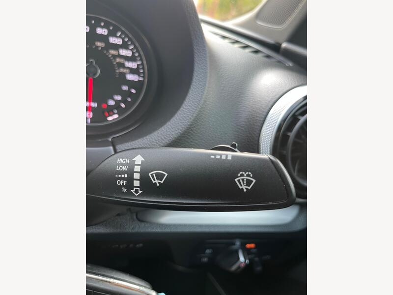 Audi MX65UCG
