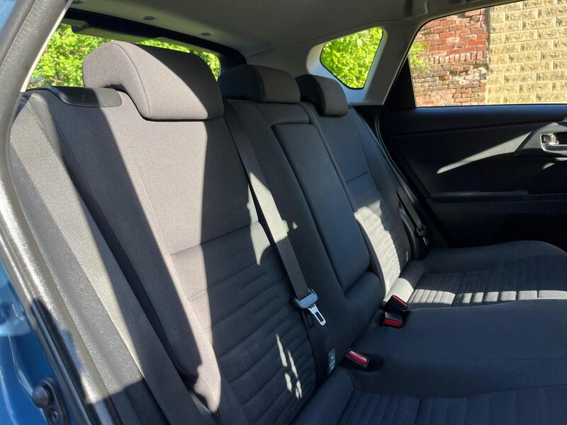 Toyota SO65UST