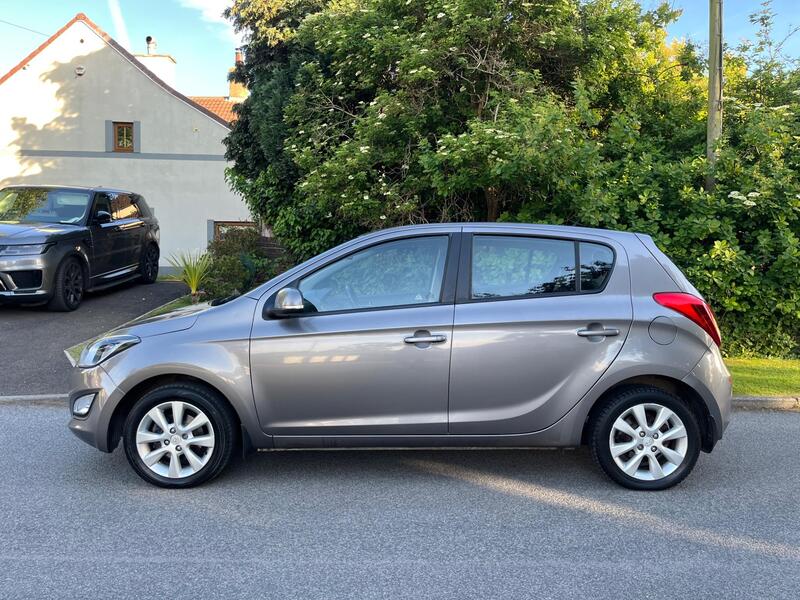 Hyundai SV63DFY