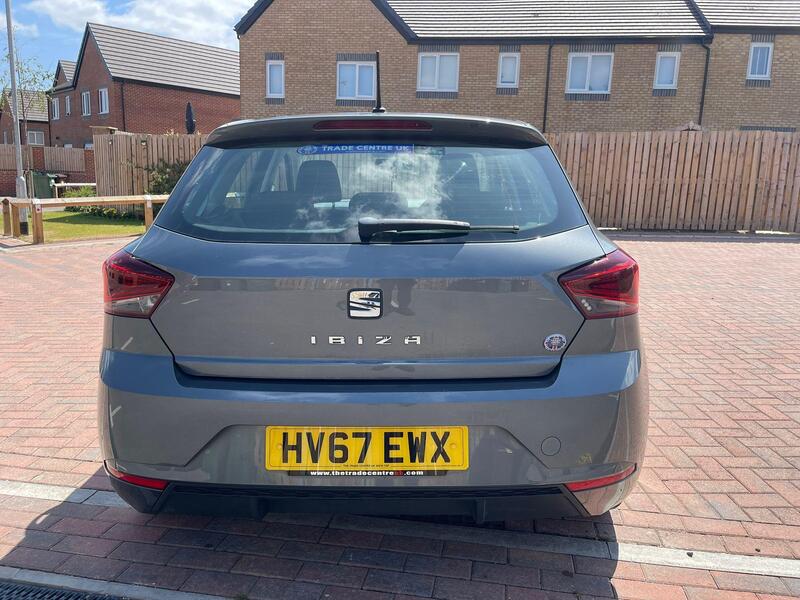 SEAT HV67EWX