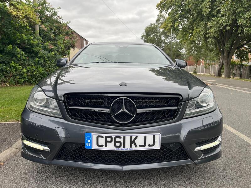 Mercedes-Benz CP61KJJ