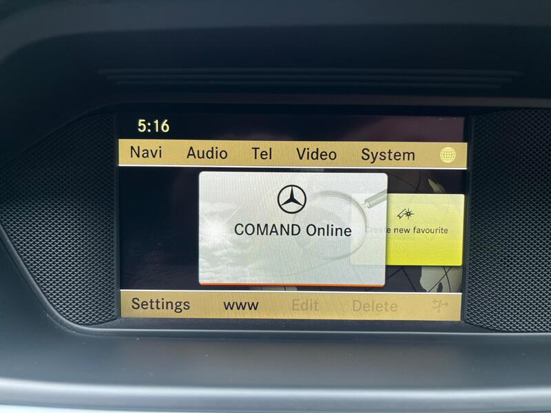 Mercedes-Benz CP61KJJ