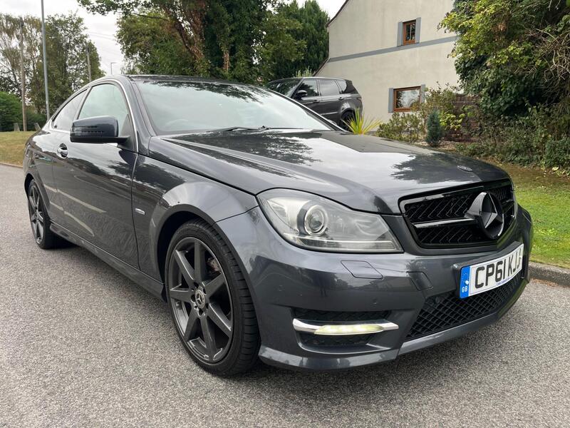 Mercedes-Benz CP61KJJ